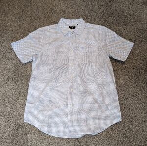 Casual Blue and White Button Down Shirt with Relaxed Fit